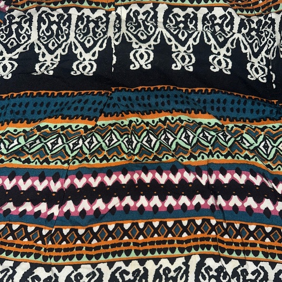 Kirra Skirt - Picture 3 of 4